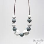Collar Gris y Mármol