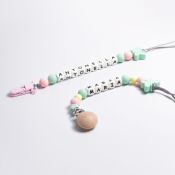 Porta chupete de silicona con dije Mariposa