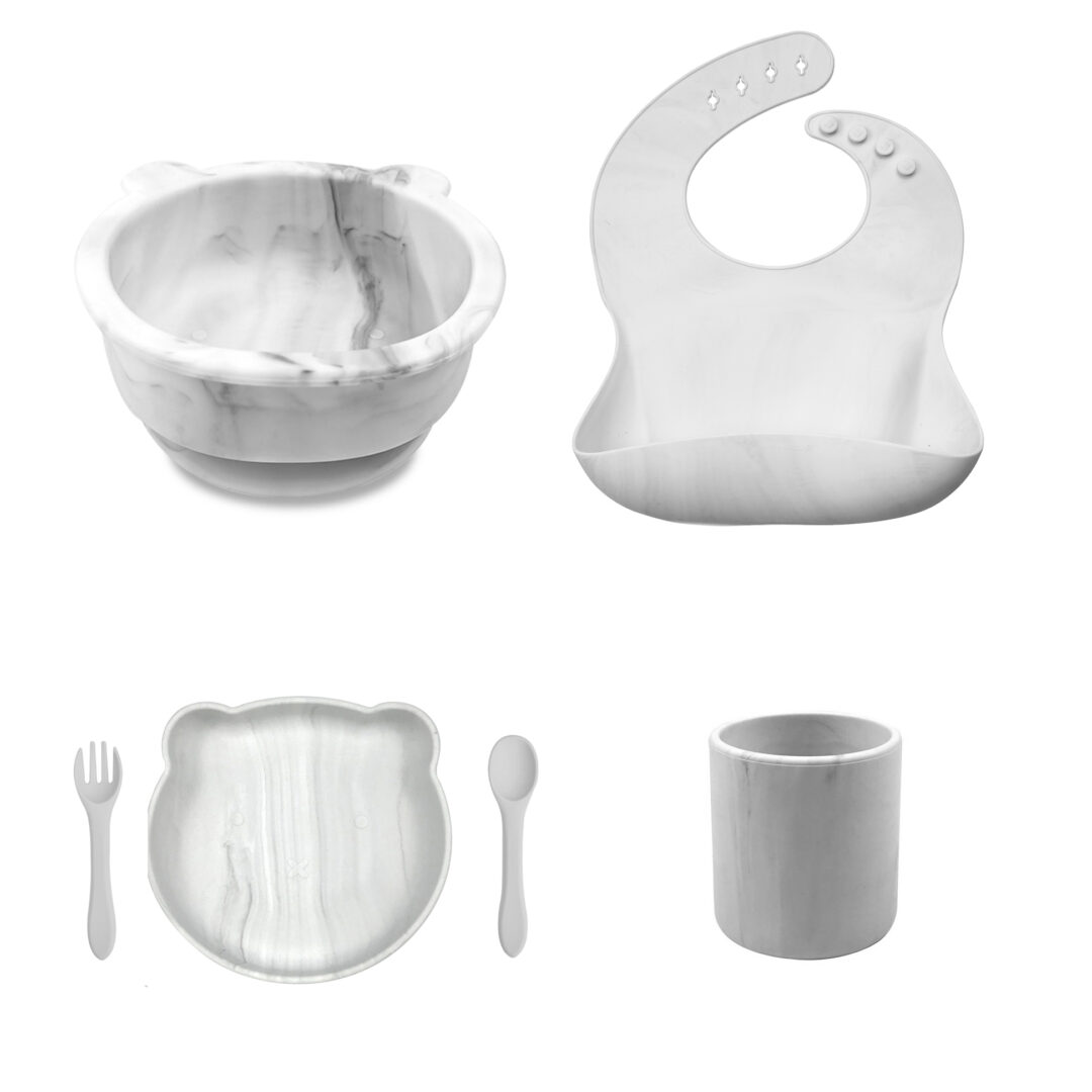 Plato-oso-bowl-cubiertos-babero-vaso-simple-marmolado
