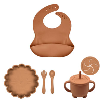 Set: Plato León + Babero y vaso antiderrame / taza snacks personalizables + cubiertos